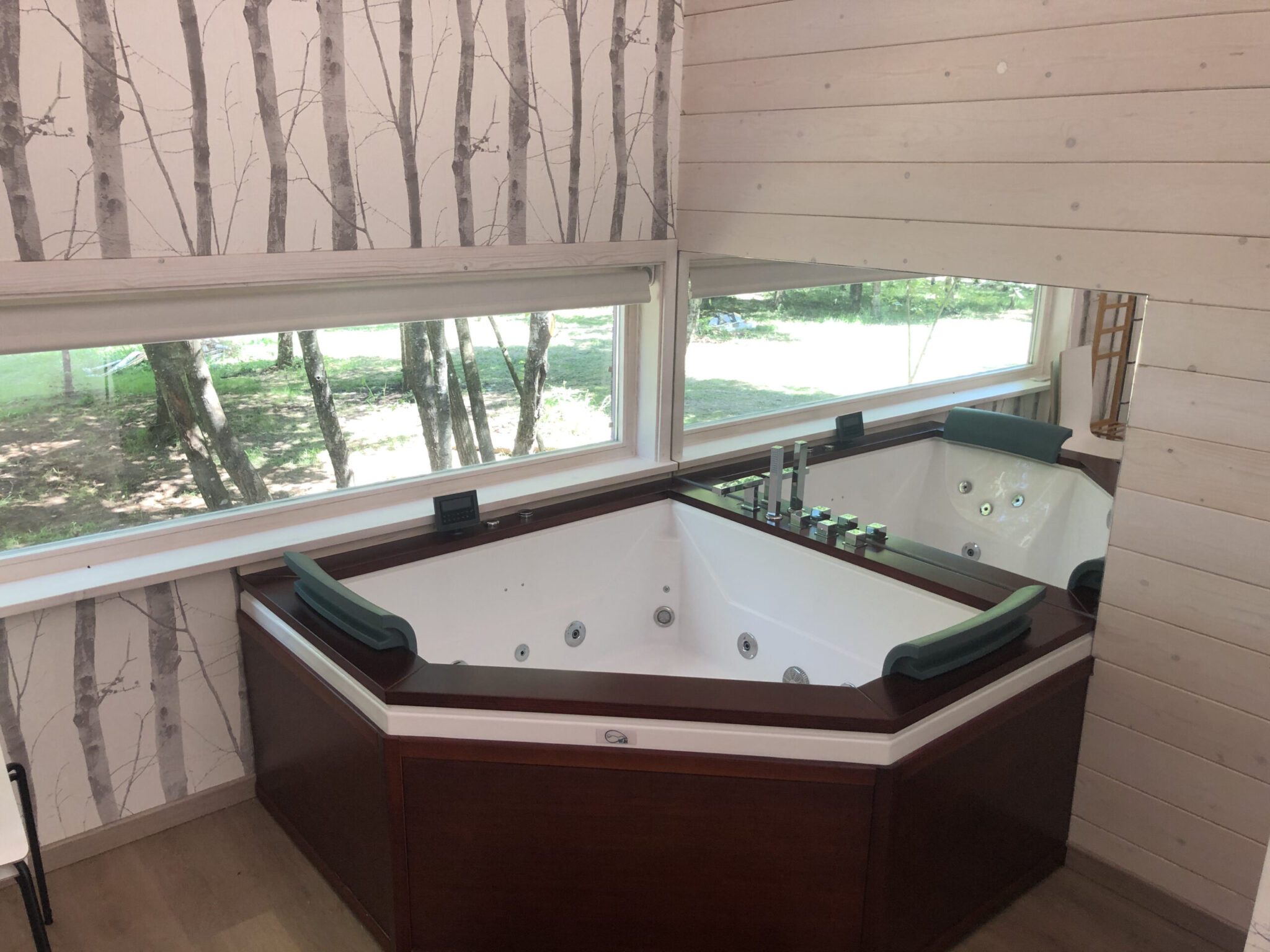 Jacuzzi en una cabaña de Galicia